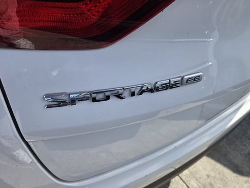 Used 2019 Kia Sportage LX w/ LX Popular Package FWD image 11