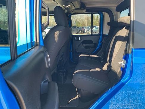 Used 2021 Jeep Gladiator Sport w/ Quick Order Package 24Q 80Th image 15