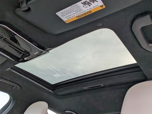Certified 2024 Mercedes-Benz C 300 Sedan image 27