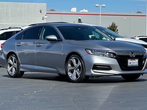 Used 2020 Honda Accord LX image 5
