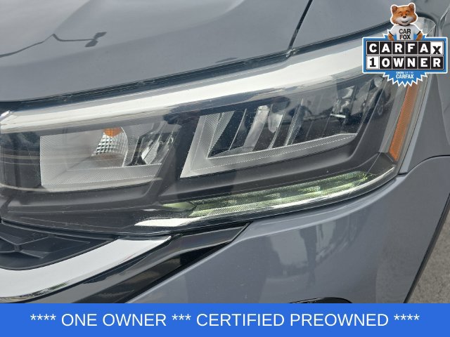 Used 2023 Volkswagen Taos SE w/ Black Wheel Package FWD image 21