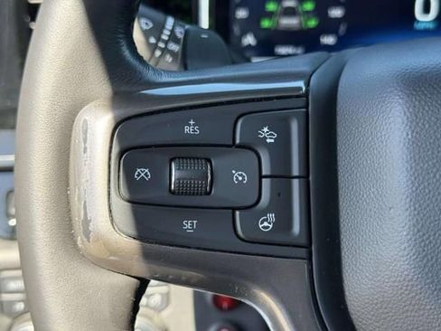 Used 2022 Chevrolet Silverado 1500 ZR2 w/ Technology Package AWD/4WD image 23