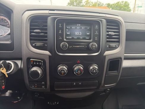 Used 2016 RAM 1500 Express AWD/4WD image 23