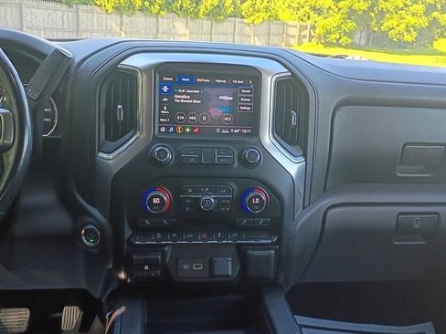 Used 2020 Chevrolet Silverado 1500 RST w/ All-Star Edition AWD/4WD image 11