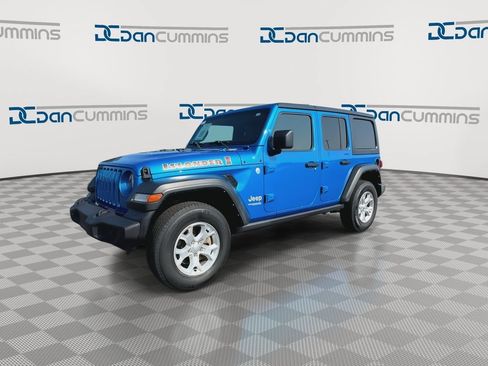 Used 2021 Jeep Wrangler Unlimited Sport AWD/4WD image 5