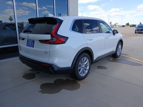 Used 2023 Honda CR-V EX-L image 7