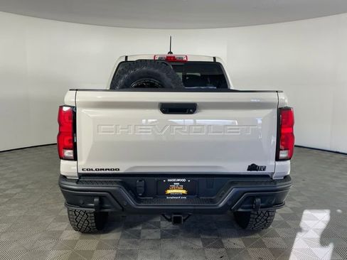 New 2026 Chevrolet Colorado ZR2 w/ ZR2 Bison Edition AWD/4WD image 16