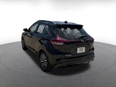 Used 2024 Nissan Kicks SR FWD image 11