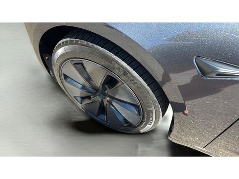 Used 2025 Tesla Model 3 Long Range RWD image 40