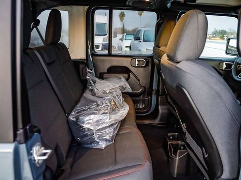 New 2026 Jeep Wrangler Unlimited Rubicon image 20