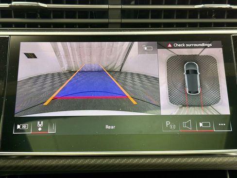 New 2026 Audi Q8 Prestige image 16