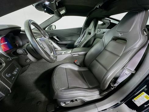 Used 2015 Chevrolet Corvette Stingray Coupe w/ 3LT Preferred Equipment Group RWD image 27