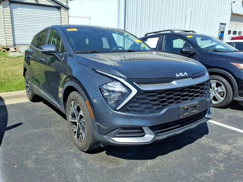 Used 2023 Kia Sportage EX FWD image 13