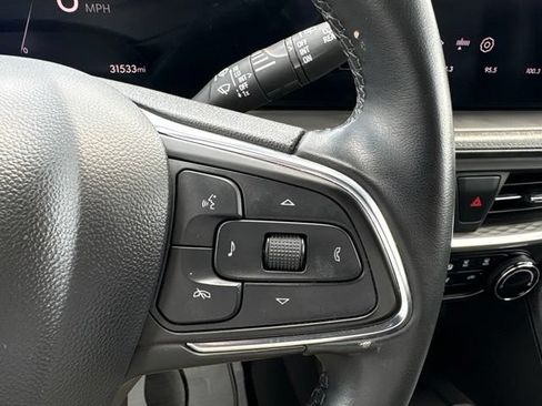 Used 2024 Buick Encore GX Sport Touring FWD image 19