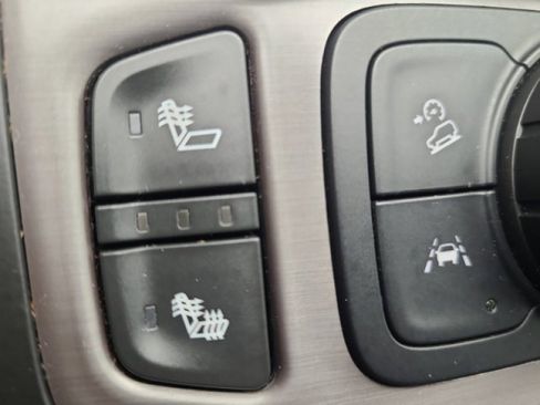 Used 2023 GMC Terrain AT4 w/ Tech Package image 34