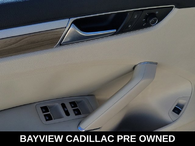 Used 2017 Volkswagen Passat 1.8T SE FWD image 19