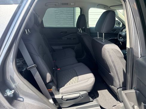 New 2026 Nissan Pathfinder SV FWD image 29