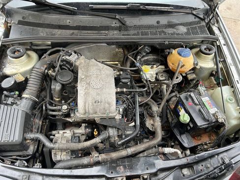 Used 2002 Volkswagen Cabrio GLX FWD image 21