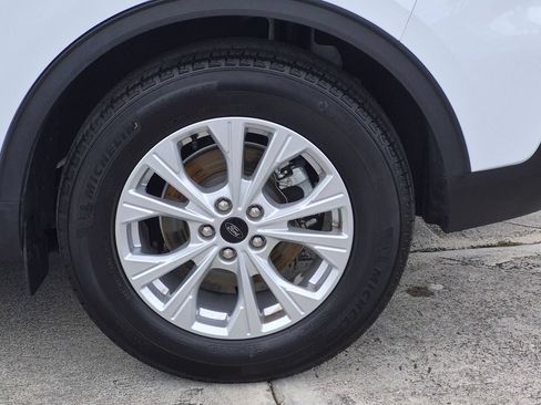 Used 2025 Ford Escape Active FWD image 11