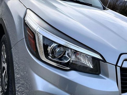 Used 2019 Subaru Forester Premium image 26