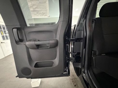Used 2013 Chevrolet Silverado 1500 LT w/ All-Star Edition AWD/4WD image 18
