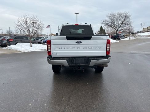 Certified 2022 Ford F250 XLT image 6