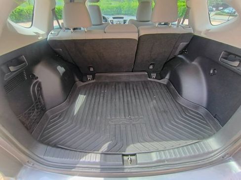 Used 2015 Honda CR-V LX image 48