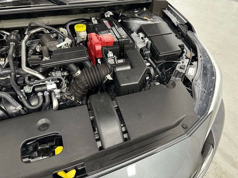 Used 2025 Nissan Sentra S image 60