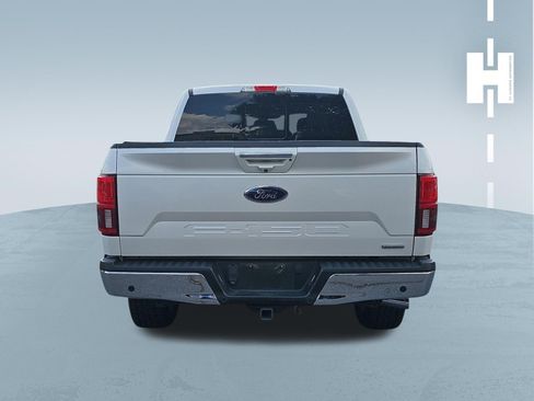 Used 2018 Ford F150 Lariat w/ Equipment Group 502A Luxury AWD/4WD image 4