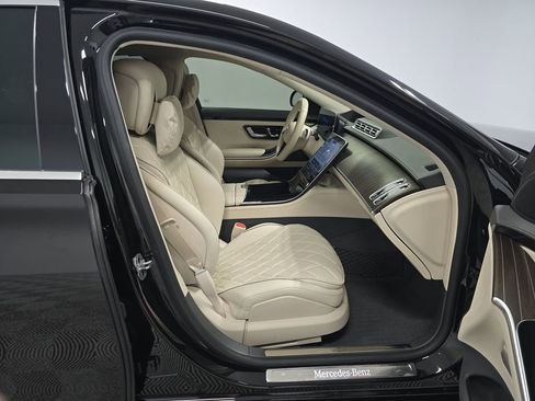 Certified 2022 Mercedes-Benz S 580 4MATIC Sedan image 13