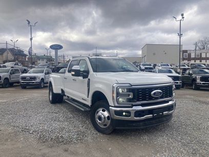 New 2026 Ford F350 Lariat w/ Lariat Premium Package