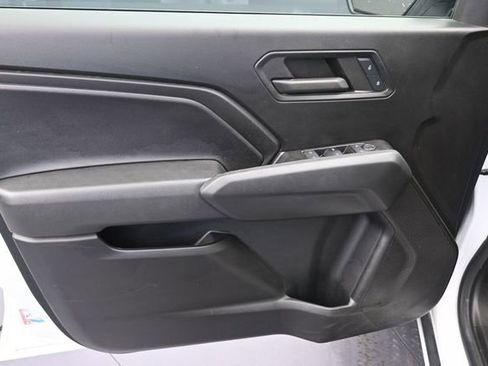 Used 2024 Chevrolet Colorado Trail Boss w/ Technology Package AWD/4WD image 29