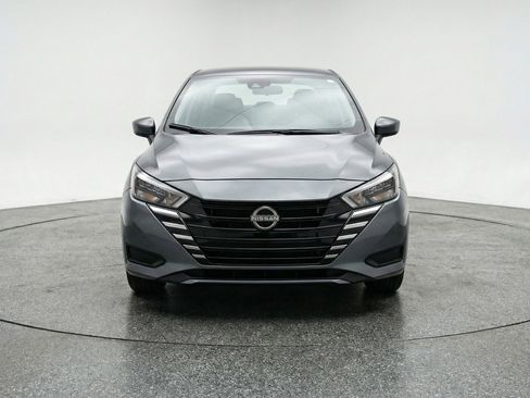 Used 2025 Nissan Versa SV FWD image 2