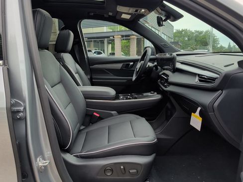 New 2026 Buick Enclave Preferred w/ Power Package AWD/4WD image 42
