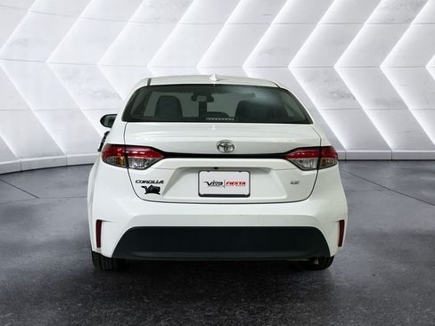 Used 2023 Toyota Corolla LE FWD image 5