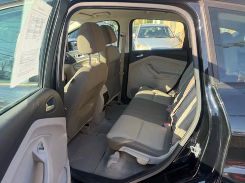 Used 2016 Ford C-MAX SE w/ Interior Protection Package image 31