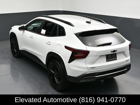 Used 2025 Chevrolet Trax ACTIV w/ Driver Confidence Package FWD image 22