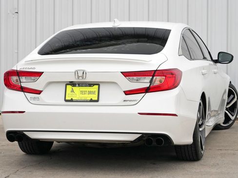 Used 2020 Honda Accord Sport image 4