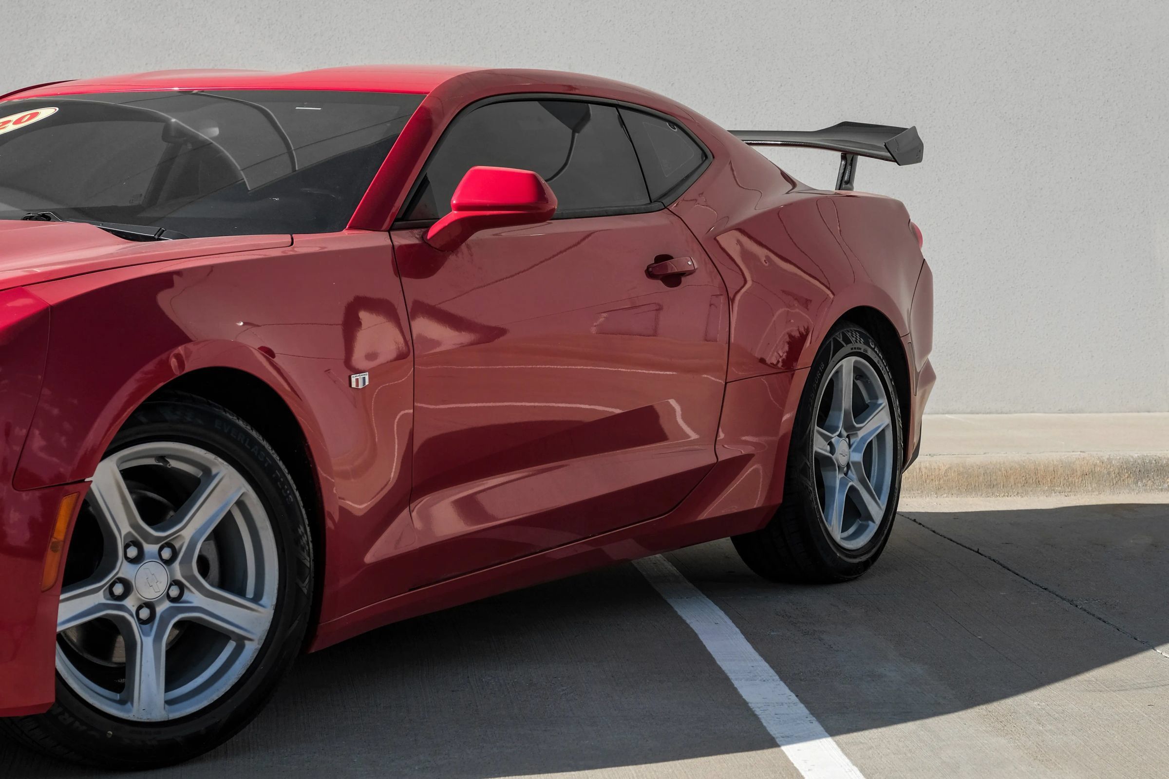 Used 2020 Chevrolet Camaro LT RWD image 15