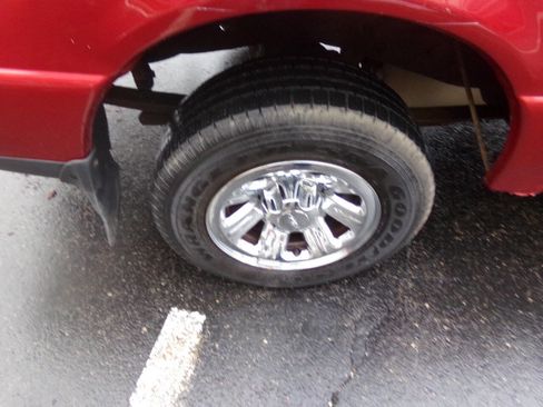 Used 2005 Ford Ranger XLT image 28