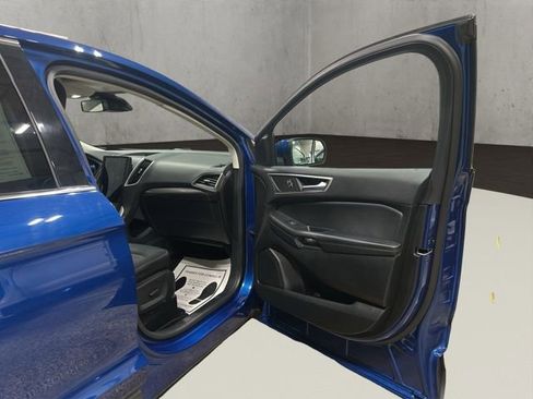 Used 2023 Ford Edge SEL image 18
