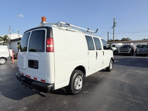 Used 2008 Chevrolet Express 3500 RWD image 6