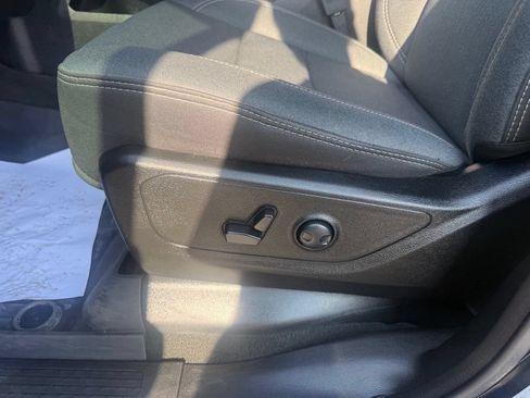 Used 2023 RAM 1500 Big Horn AWD/4WD image 13