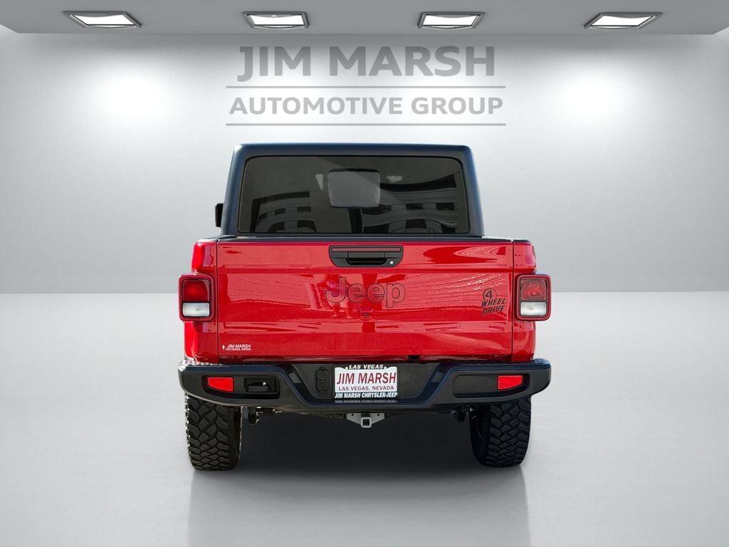 Certified 2021 Jeep Gladiator Sport AWD/4WD image 5
