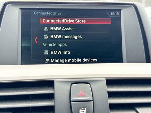 Used 2018 BMW 320i Sedan RWD image 31
