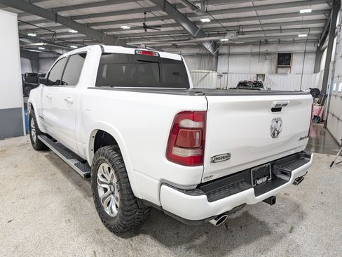 Used 2021 RAM 1500 Limited w/ Body Color Bumper Group AWD/4WD image 5