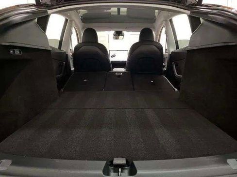 Used 2023 Tesla Model Y Performance image 77