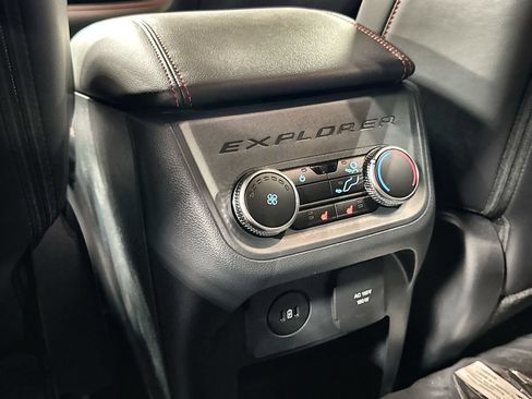 New 2026 Ford Explorer ST-Line w/ ST-Line Street Pack AWD/4WD image 28