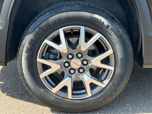 Used 2020 GMC Acadia SLE w/ Driver Convenience Package AWD/4WD image 31