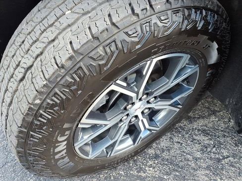 Used 2024 GMC Acadia AT4 w/ LPO, Floor Liner Package image 15